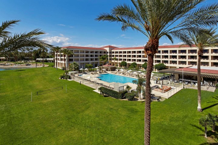 棕榈泉高尔夫希尔顿逸林酒店(DoubleTree by Hilton Golf Resort Palm Springs)