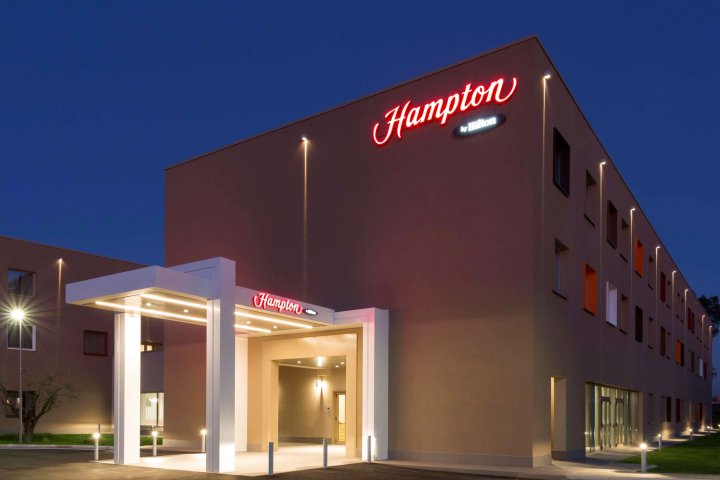 东罗马希尔顿欢朋酒店(Hampton by Hilton Rome East)