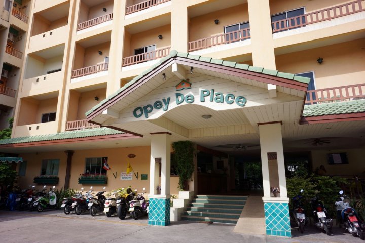 欧佩德普莱斯公寓式酒店(Opey De Place)