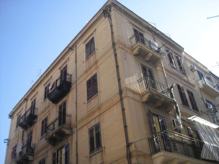 巴勒莫郁金香与莲花公寓酒店(Tulip & Lotus Apartments Palermo)