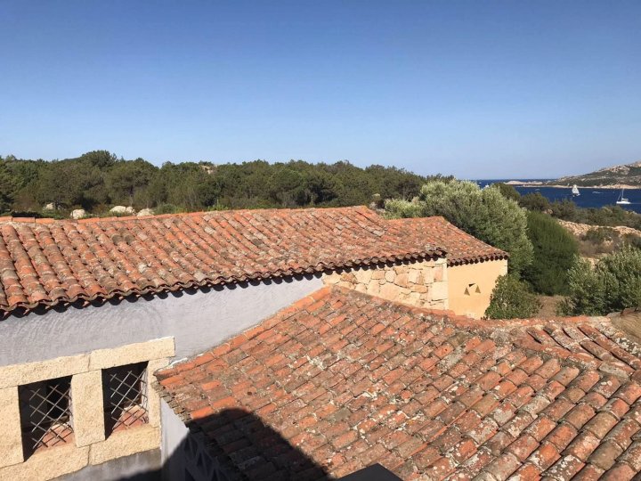 爱勒格洛伊塔利亚切尔沃港别墅酒店(Allegroitalia Villa Porto Cervo)