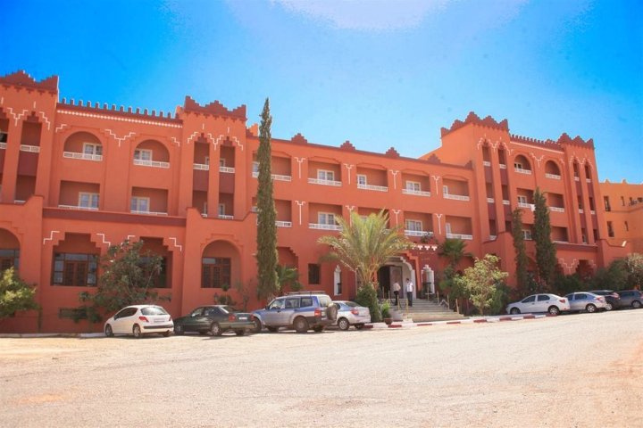 贾诺布法拉酒店(Hôtel Farah Al Janoub)