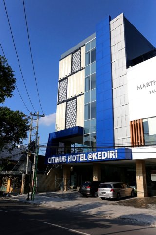 凯德里西堤哈布酒店(Citihub Hotel @Kediri)