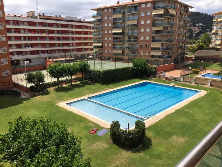 维瓦利戴刘易斯公寓酒店(Apartamento Vivalidays Luis)