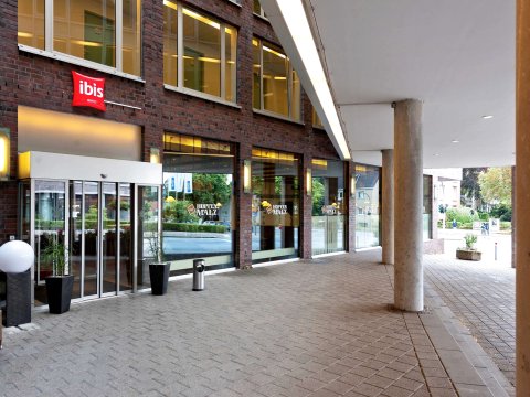 汉堡阿拉斯特瑞宜必思酒店(ibis Hamburg Alsterring)