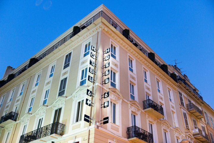 尼斯64号酒店(Hotel 64 Nice)
