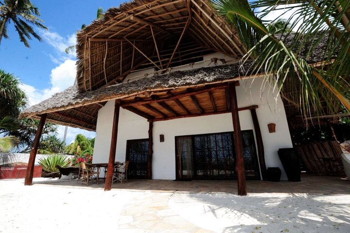 帕提别墅酒店(Beachfront Villa Patti ZanzibarHouses)