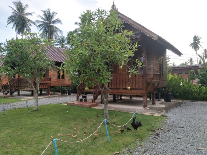 萨白度假村(Yoo Sabai Resort)