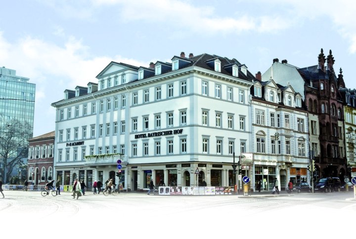 巴伐利亚霍夫酒店(Hotel Bayrischer Hof)