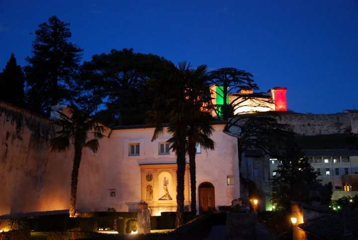 帕拉索雷缇德波卡住宅酒店(Palazzo Leti Residenza d'Epoca)