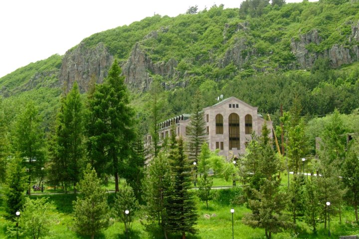 杰尔穆克亚美尼亚休憩度假村酒店(Armenia Wellness & Spa Hotel Jermuk)