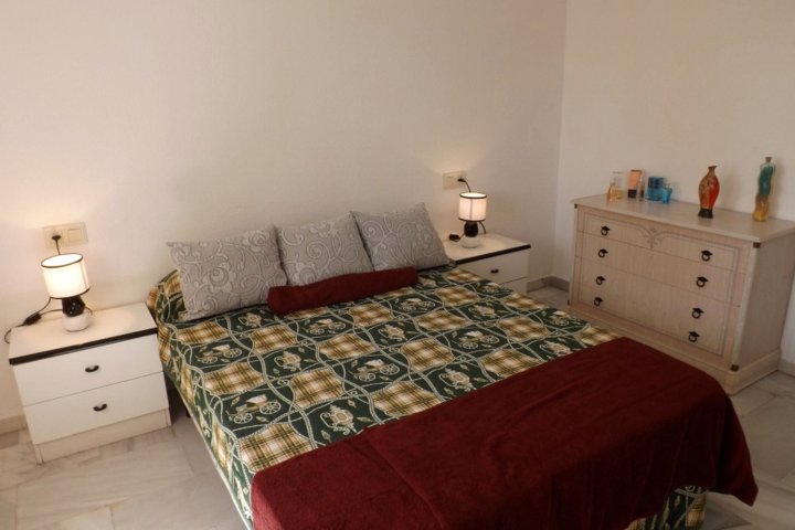Apartment - 2 Bedrooms with Pool and WiFi - 01354
