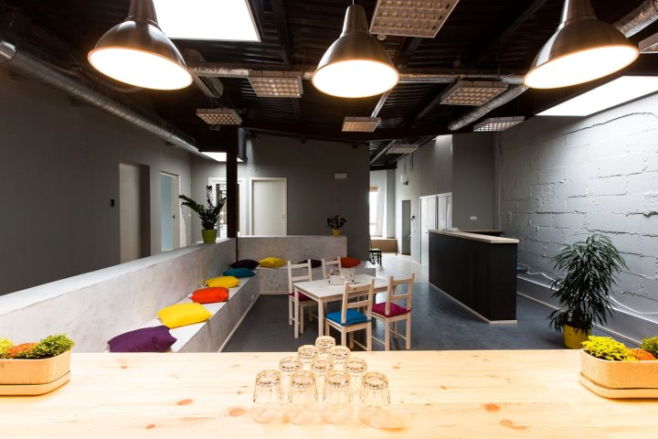 法布里卡旅舍(Fabrika Hostel)