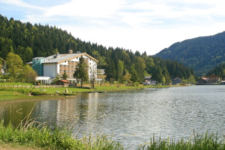 阿尔皮恩阿拉贝拉喜来登酒店(Arabella Alpenhotel am Spitzingsee)