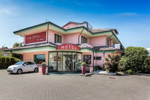 贝斯特韦斯特修尔精选别墅酒店(La Villa; Sure Hotel Collection by Best Western)