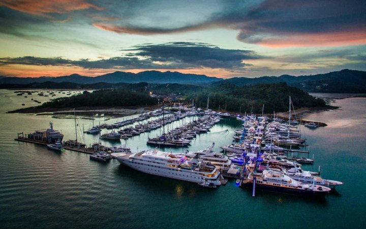 探索卡特马拉普吉岛酒店 - 泻湖 440 号(Discover Catamaran Phuket - Lagoon440)