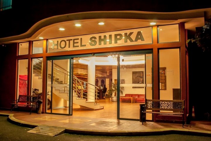 Hotel Shipka Beach