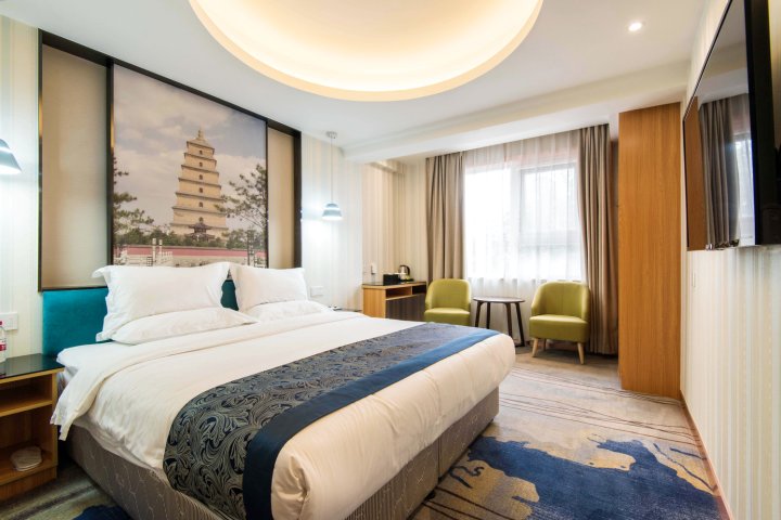 怡莱酒店(西安体育场文艺南路店)