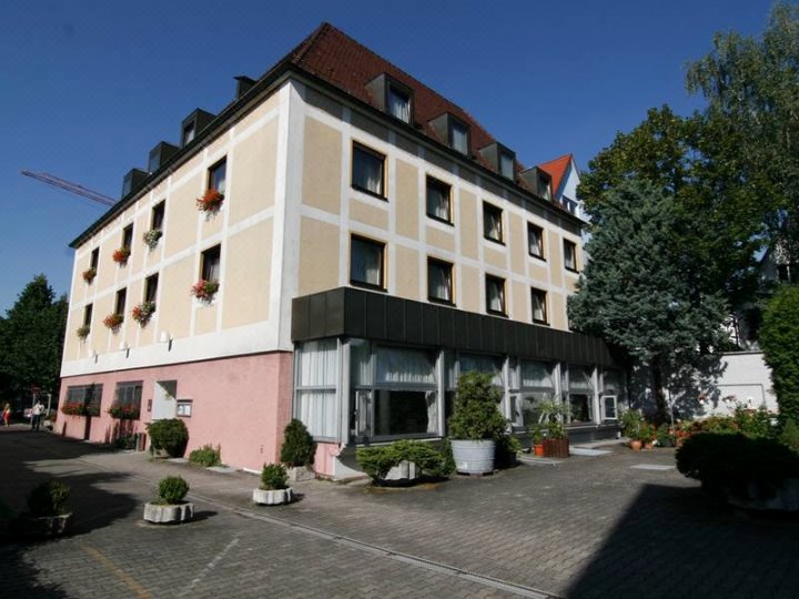 德池美斯特酒店(Hotel Deutschmeister)