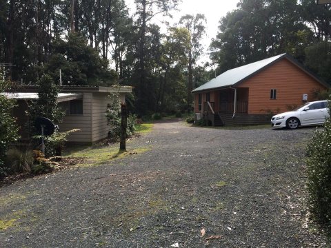 金合欢树溪度假屋(Wattle Tree Creek Cottages)