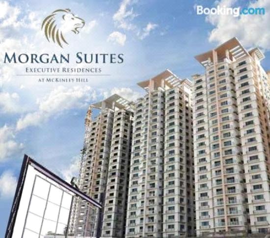 摩根套房17号行政公寓(Morgan Suite Executive Residences 17)