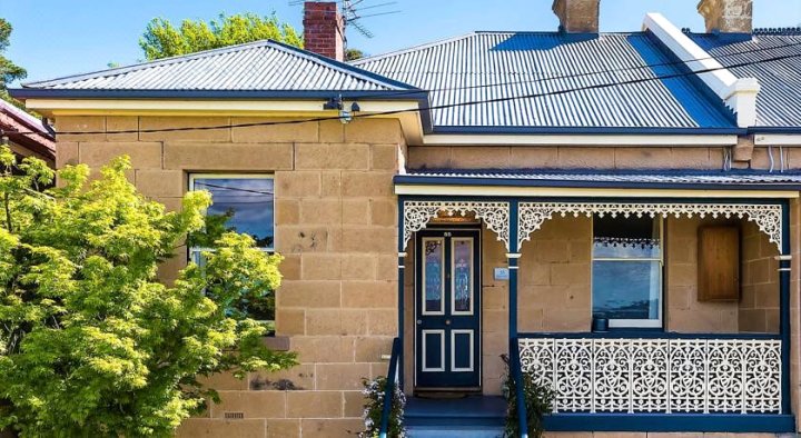 West Nest Stylish 3Br Hobart Terrace