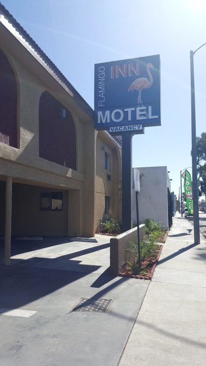 长滩火烈鸟汽车旅馆(Flamingo Inn Long Beach)