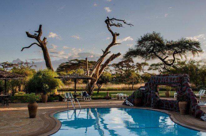 桑崔姆安博塞利旅馆(Sentrim Amboseli Lodge)