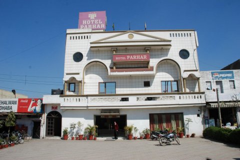 Hotel Parhar