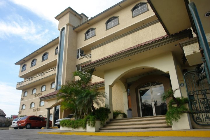 米拉玛尔旅馆(Hotel Miramar Inn)