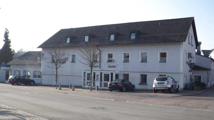 兰德加斯托夫普洛索酒店(Landgasthof Prössl)