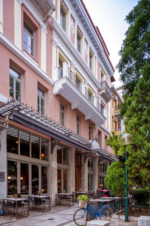 埃姆帕里康雅典酒店(Emporikon Athens Hotel)