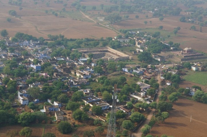 阿巴内里村营地(Abhaneri Village Safari Camp)