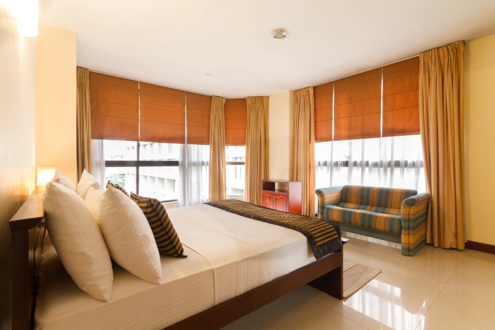 科伦坡克雷斯卡特公寓酒店(Crescat Apartments Colombo)