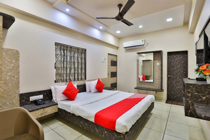 Hotel Tulsi Residency