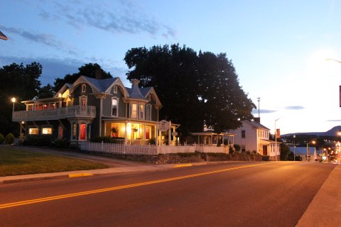 山南度旅馆(Inn of the Shenandoah)