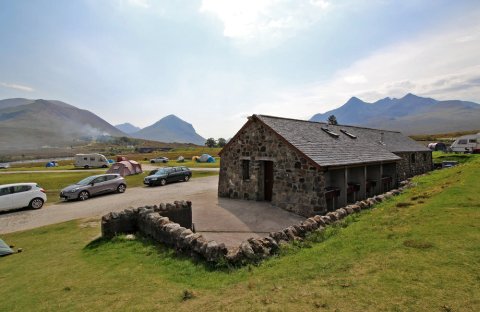 斯力加查恩酒店(Sligachan Hotel)