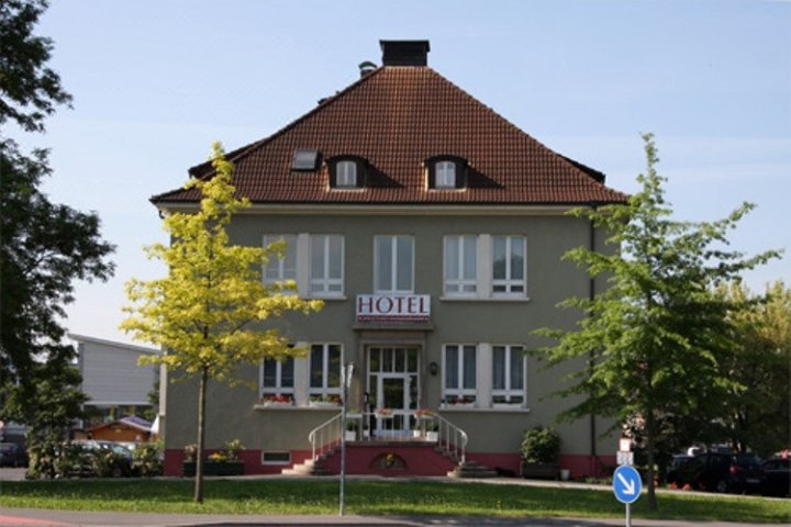 法分穆尔阿沙芬堡达姆酒店(Hotel Pfaffenmühle Aschaffenburg/ Damm)