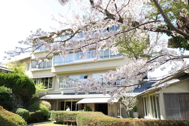 修禅寺温泉旅店(Onsen Ryokan Shuzenji Kizuna)