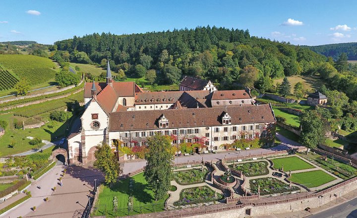 布伦巴赫城堡教会酒店(Hotel Kloster Bronnbach)