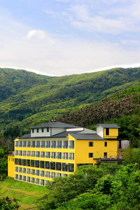 南投大鞍清境民宿(Tai-An Cingjing Hostel)