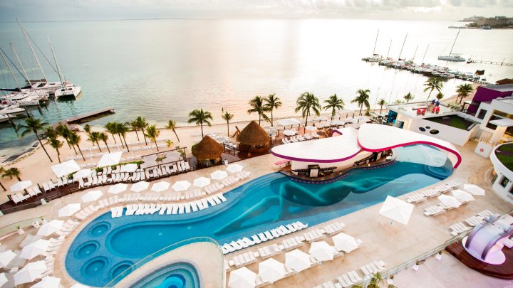 魅惑坎昆度假村 - 全包式 - 仅供成人入住(Temptation Cancun Resort - All Inclusive - Adults Only)