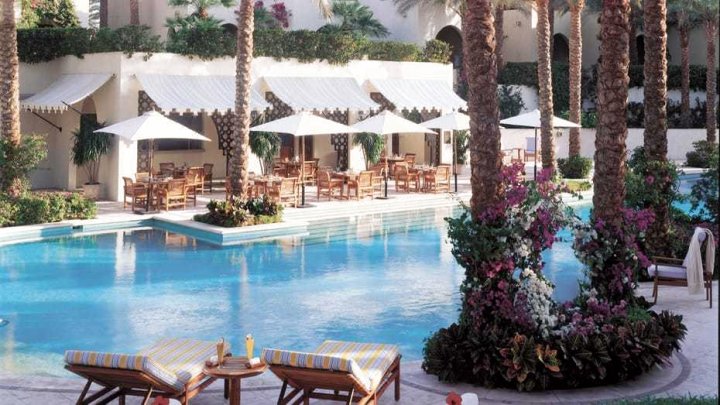沙姆沙伊赫四季度假村私有奢华别墅酒店(Privately Owned Luxury Villa in Four Seasons Resort, Sharm El Sheikh)
