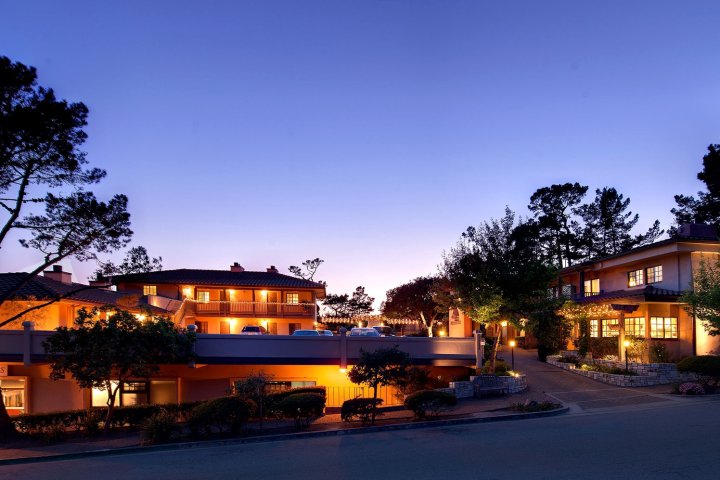 地平线海景酒店(Horizon Inn & Ocean View Lodge)