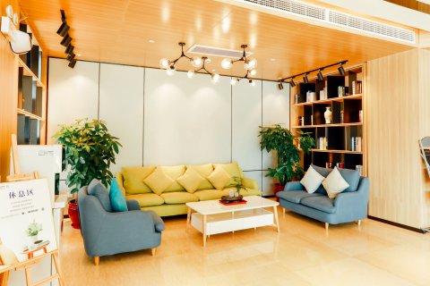 H酒店(泰州火车站店)