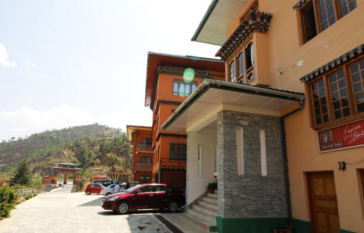 不丹银松度假村(Bhutan Silverpine Resort)