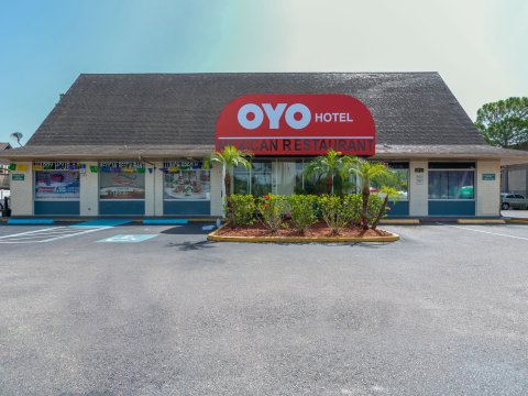 OYO Hotel ST.Petersburg-Clearwater