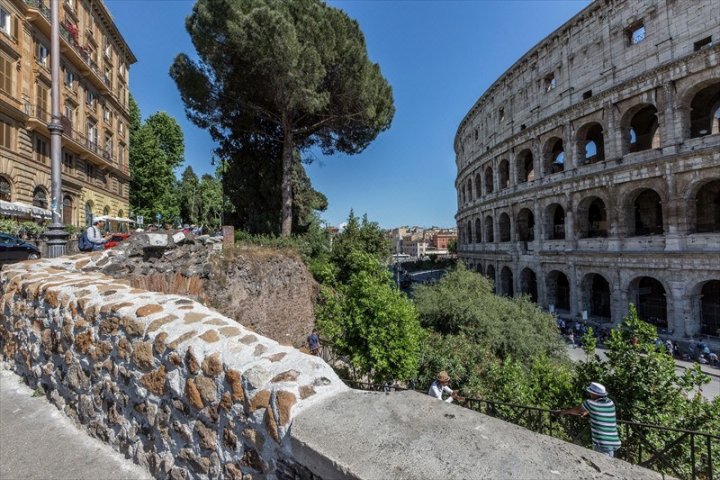 惊奇罗马竞技场酒店(Amazing Colosseo)