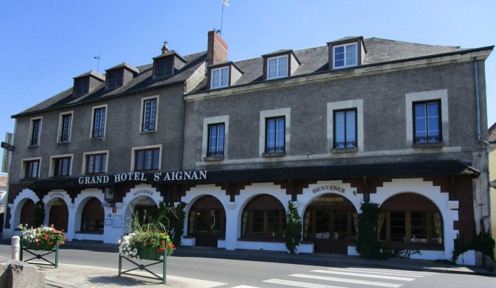 圣艾尼昂大酒店(Grand Hôtel Saint-Aignan)