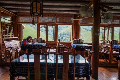 龙脊梯田天然居客栈